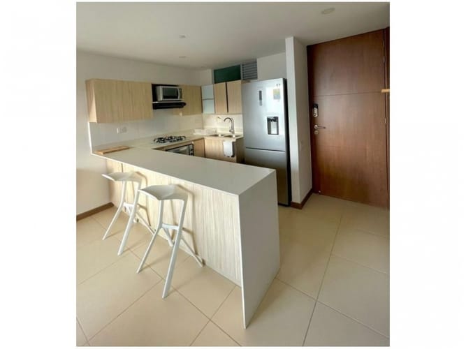 Apartamento de 1 alcoba en venta en El Poblado, Medellín, 66 m² · foto 5 de 10