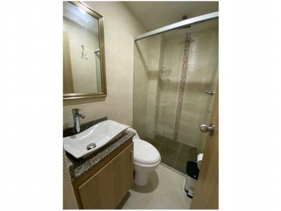 Apartamento en venta en Los Naranjos, Envigado · foto 13 de 14