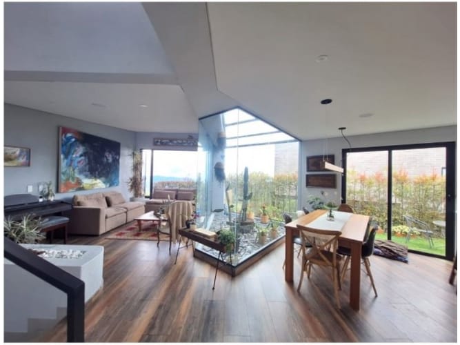 Casa de 4 alcobas en venta en Altos Del Escobero, Envigado, 286 m² · foto 7 de 24