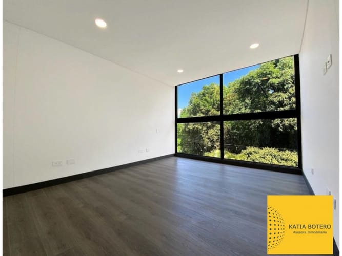 Apartamento de 2 alcobas en venta en Laureles, Medellín, 109 m² · foto 6 de 20