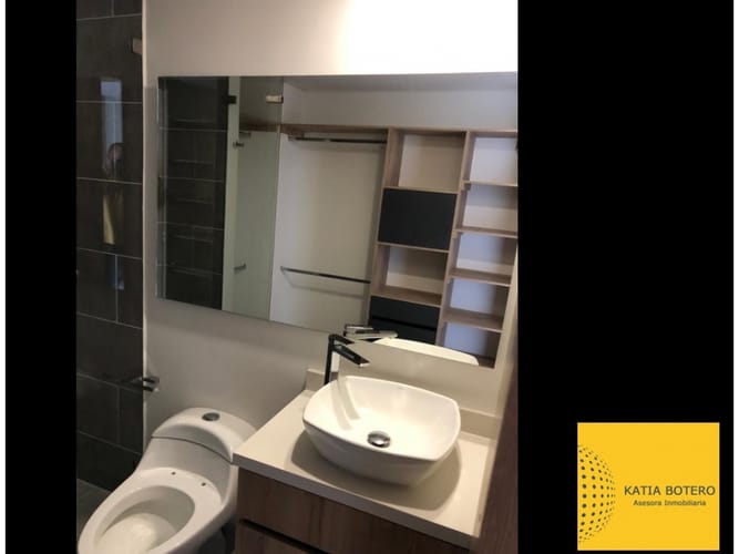 Apartamento de 2 alcobas en venta en Laureles, Medellín, 109 m² · foto 7 de 20