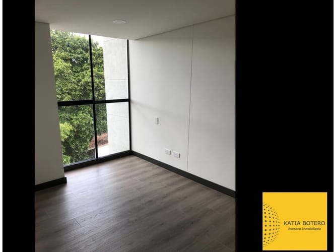 Apartamento de 2 alcobas en venta en Laureles, Medellín, 109 m² · foto 18 de 20