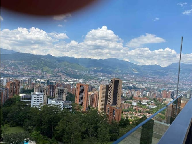 Apartamento de 2 alcobas en venta en Los Balsos, Medellín, 109 m² · foto 10 de 10