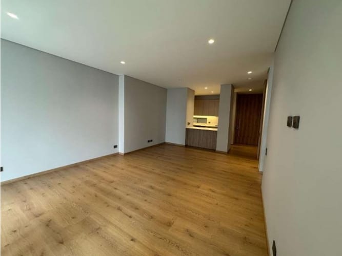 Apartamento de 1 alcoba en venta en Lalinde, Medellín, 90 m² · foto 2 de 10
