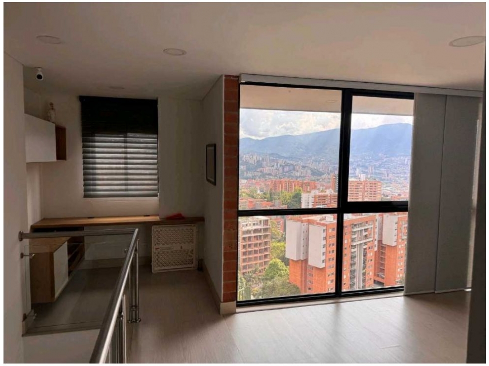 Apartamento de 3 alcobas en venta en Loma Del Esmeraldal, Envigado, 203 m² · foto 12 de 18