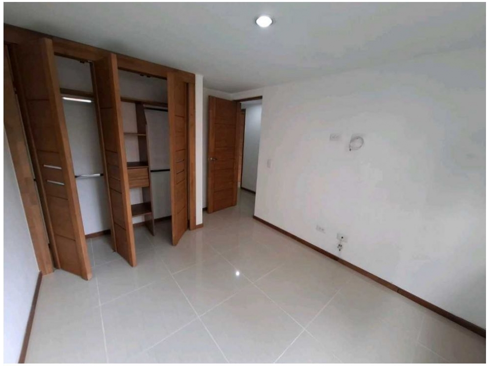 Apartamento de 3 alcobas en venta en Sabaneta Real, Sabaneta, 94 m² · foto 11 de 17