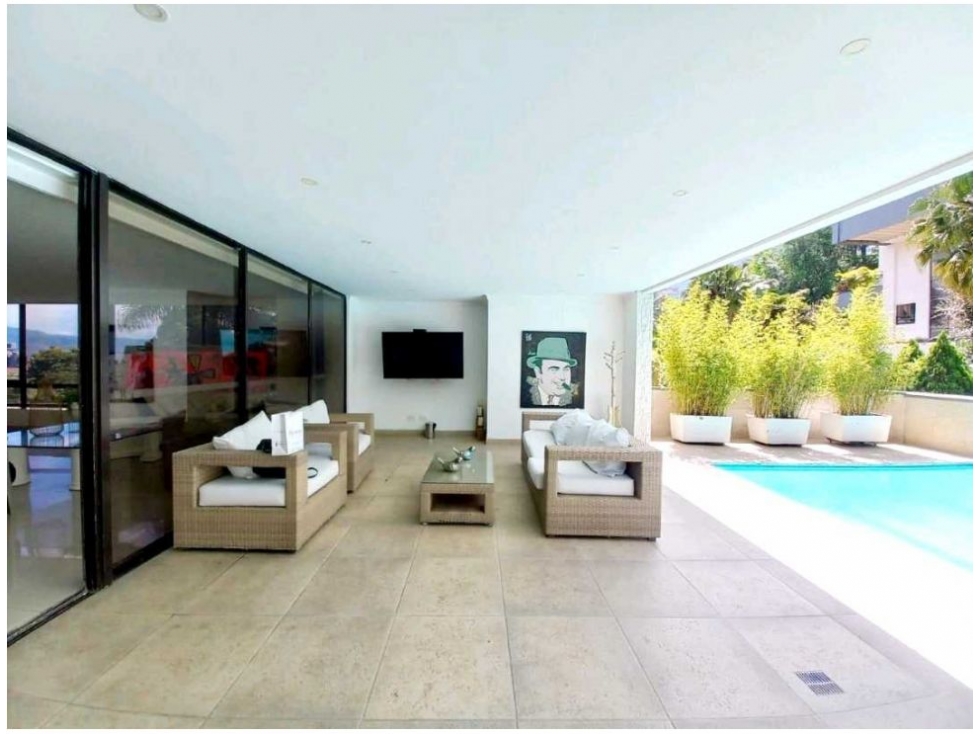 Apartamento de 5 alcobas en venta en Los Balsos, Medellín, 456 m² · foto 4 de 13