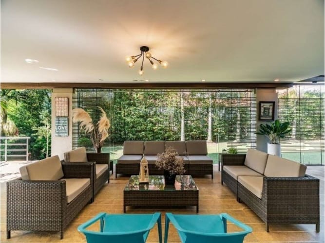 Casa de 4 alcobas en venta en Loma Del Escobero, Envigado, 464 m² · foto 2 de 14