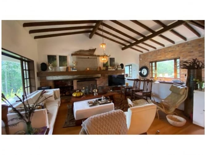 Casa de 3 alcobas en venta en Montessori, Envigado, 285 m² · foto 4 de 15