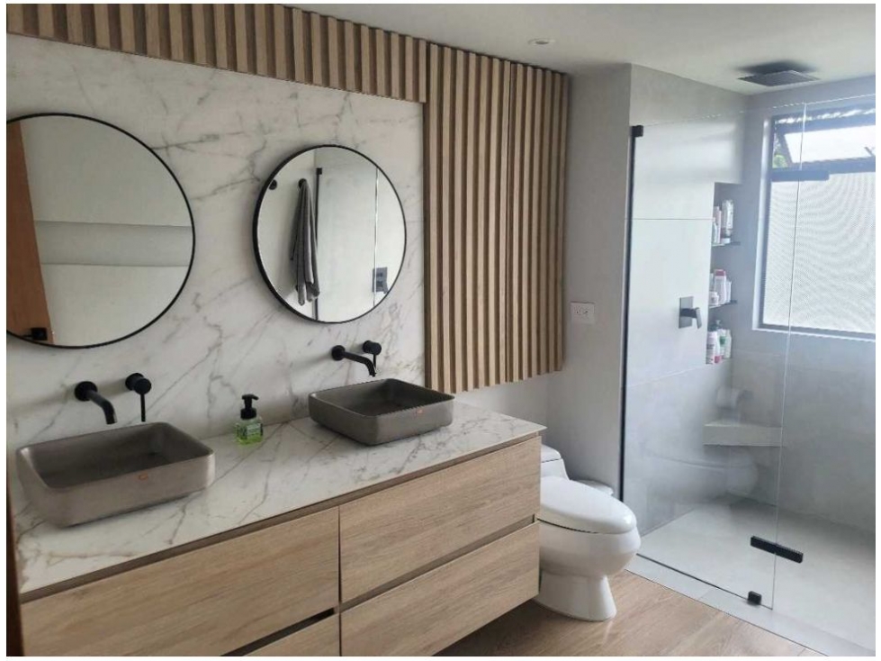 Apartamento de 3 alcobas en venta en El Poblado, Medellín, 292 m² · foto 14 de 22