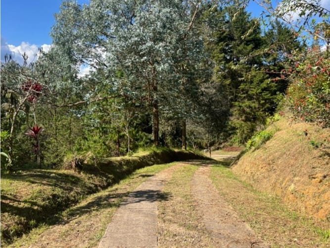 Casa de 2 alcobas en venta en El Porvenir, Rionegro, 200 m² · foto 12 de 24