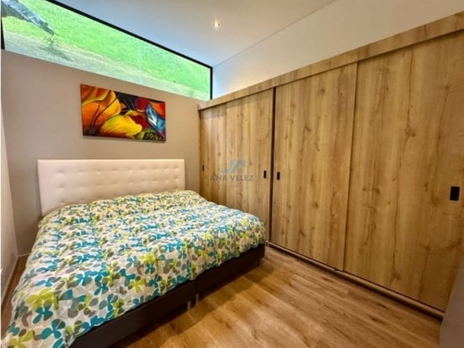 Casa de 5 alcobas en venta en Loma Del Chocho, Envigado, 340 m² · foto 23 de 24