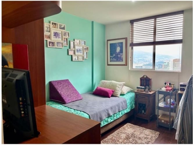 Apartamento en venta en El Poblado, Medellín · foto 11 de 14