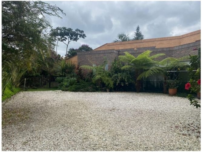Casa de 4 alcobas en venta en El Tablazo, Rionegro, 426 m² · foto 2 de 24