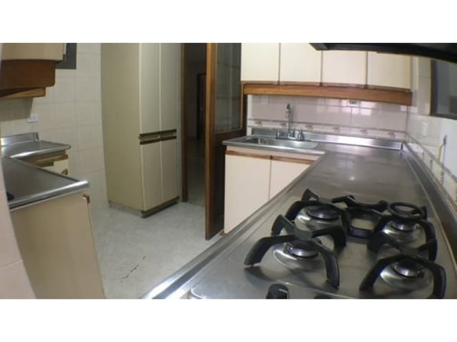Apartamento en venta en Conquistadores, Medellín · foto 7 de 17