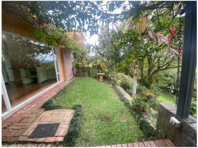 Casa de 4 alcobas en venta en El Tablazo, Rionegro, 426 m² · foto 8 de 24