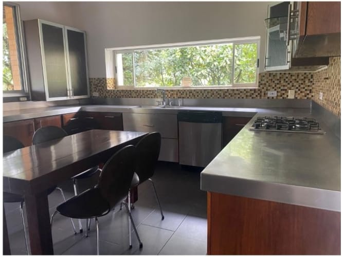 Casa de 4 alcobas en venta en El Tablazo, Rionegro, 426 m² · foto 13 de 24