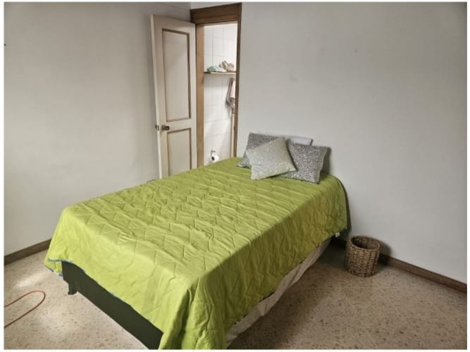 Apartamento de 4 alcobas en venta en Conquistadores, Medellín, 137 m² · foto 21 de 24