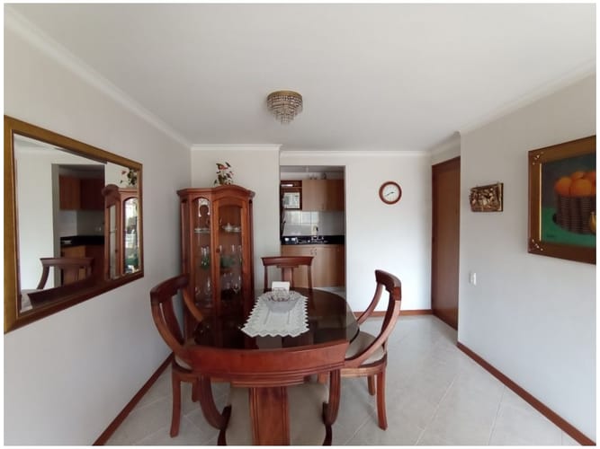 Apartamento en venta en El Poblado, Medellín · foto 6 de 23