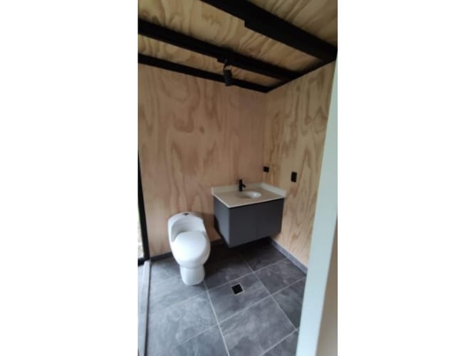 Casa de 3 alcobas en venta en Llano Grande, Rionegro, 326 m² · foto 14 de 16
