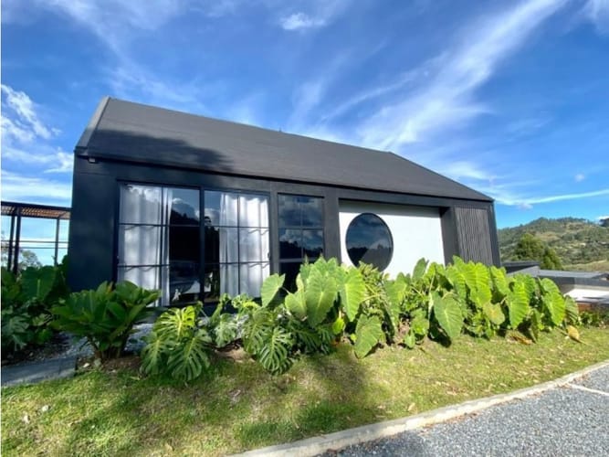 Casa de 3 alcobas en venta en Cascajo Abajo, Rionegro, 160 m² · foto 3 de 14