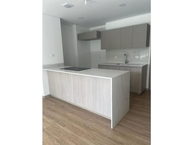 Apartamento de 1 alcoba en venta en Sajonia, Rionegro, 66 m² · foto 3 de 17