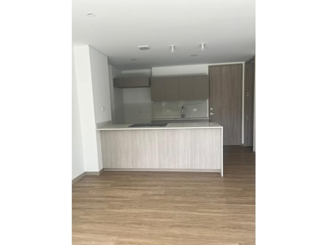 Apartamento de 1 alcoba en venta en Sajonia, Rionegro, 66 m² · foto 4 de 17