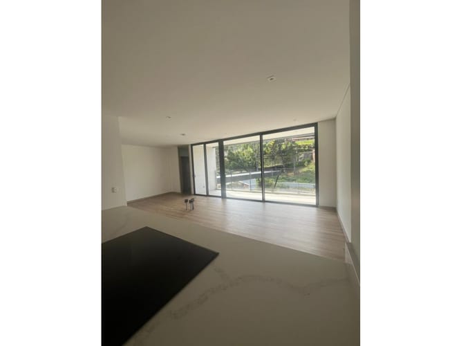 Apartamento de 1 alcoba en venta en Sajonia, Rionegro, 66 m² · foto 5 de 17