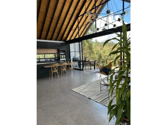 Casa de 3 alcobas en venta en Cascajo Abajo, Rionegro, 160 m² · foto 8 de 14