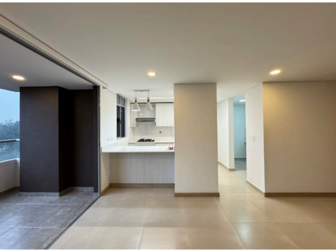Apartamento de 3 alcobas en venta en El Chingui, Envigado, 91 m² · foto 3 de 7