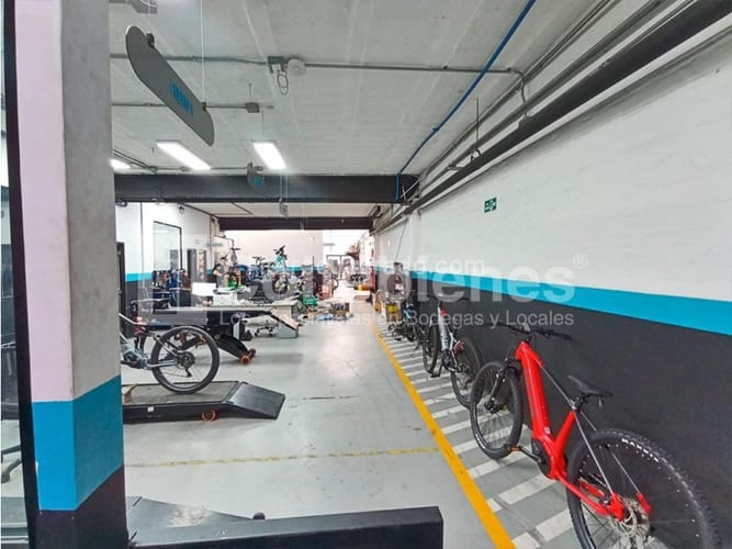 Local en venta en Noel, Medellín, 630 m² · foto 9 de 20