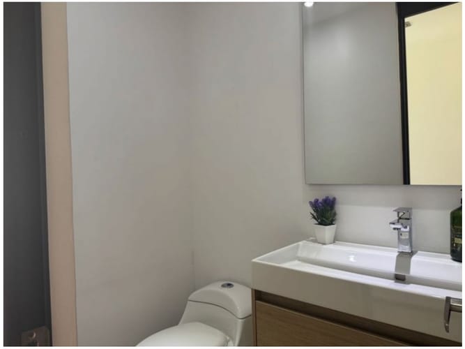 Apartamento de 3 alcobas en venta en El Poblado, Medellín, 150 m² · foto 6 de 11