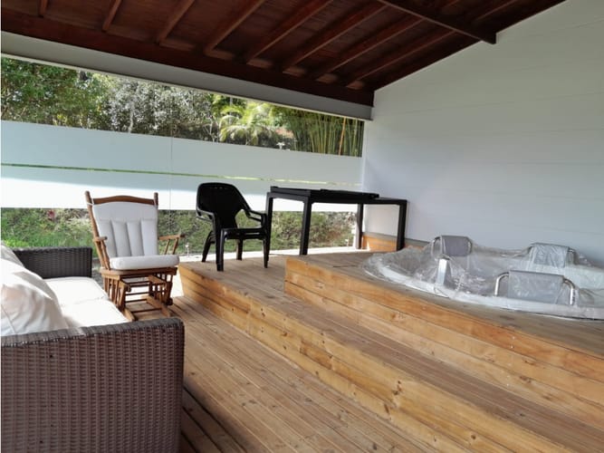 Casa de 4 alcobas en venta en Hojas Anchas, Guarne, 420 m² · foto 2 de 19