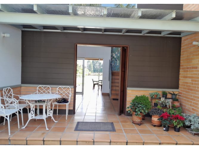 Casa de 4 alcobas en venta en Hojas Anchas, Guarne, 420 m² · foto 5 de 19