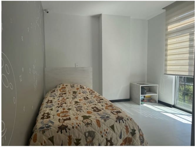 Apartamento de 3 alcobas en venta en El Poblado, Medellín, 150 m² · foto 11 de 11