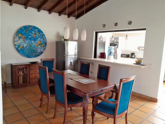 Casa de 4 alcobas en venta en Hojas Anchas, Guarne, 420 m² · foto 13 de 19