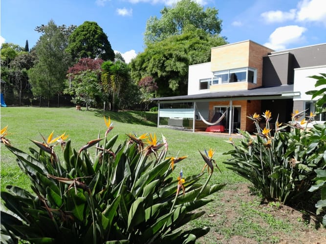 Casa de 4 alcobas en venta en Hojas Anchas, Guarne, 420 m² · foto 15 de 19