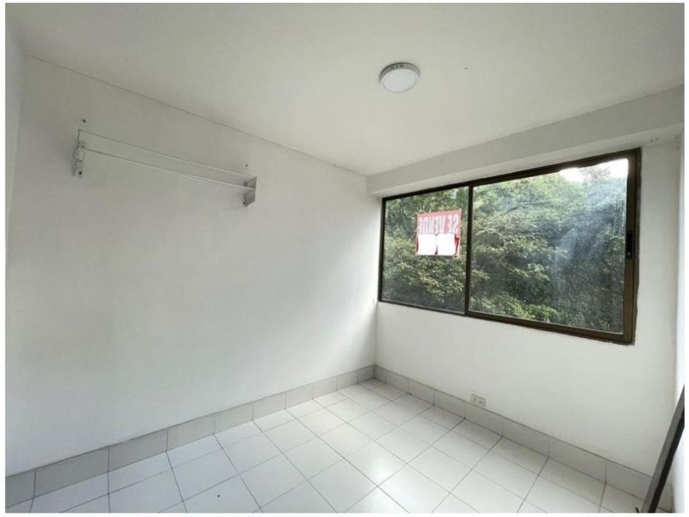 Apartamento en venta en El Poblado, Medellín · foto 3 de 24