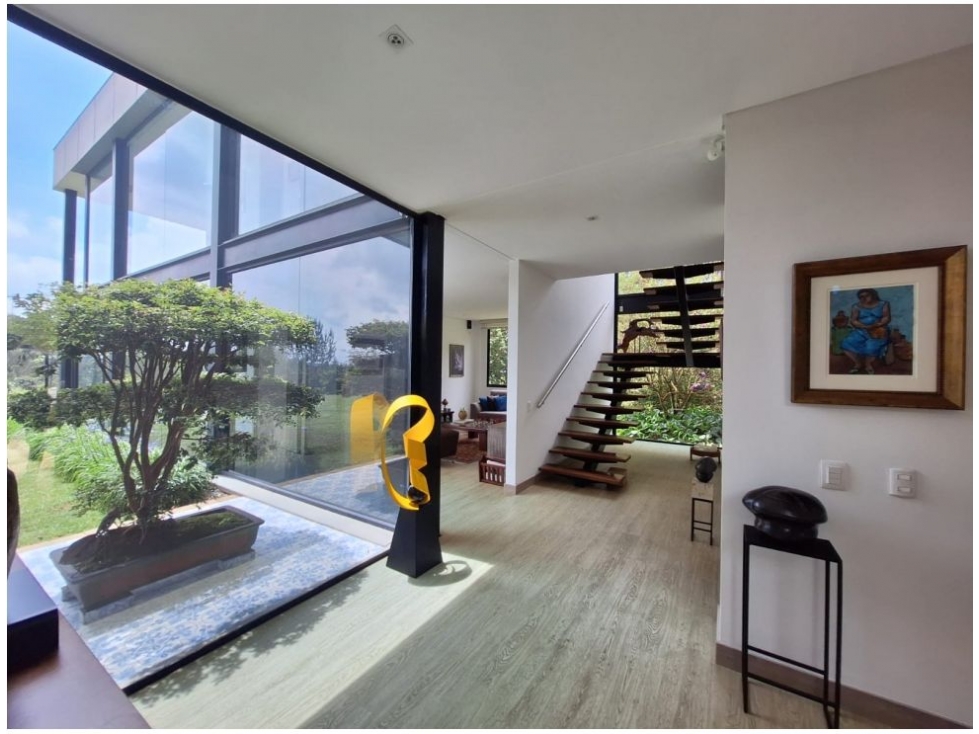 Casa en venta en Zona Centro, Envigado · foto 4 de 24