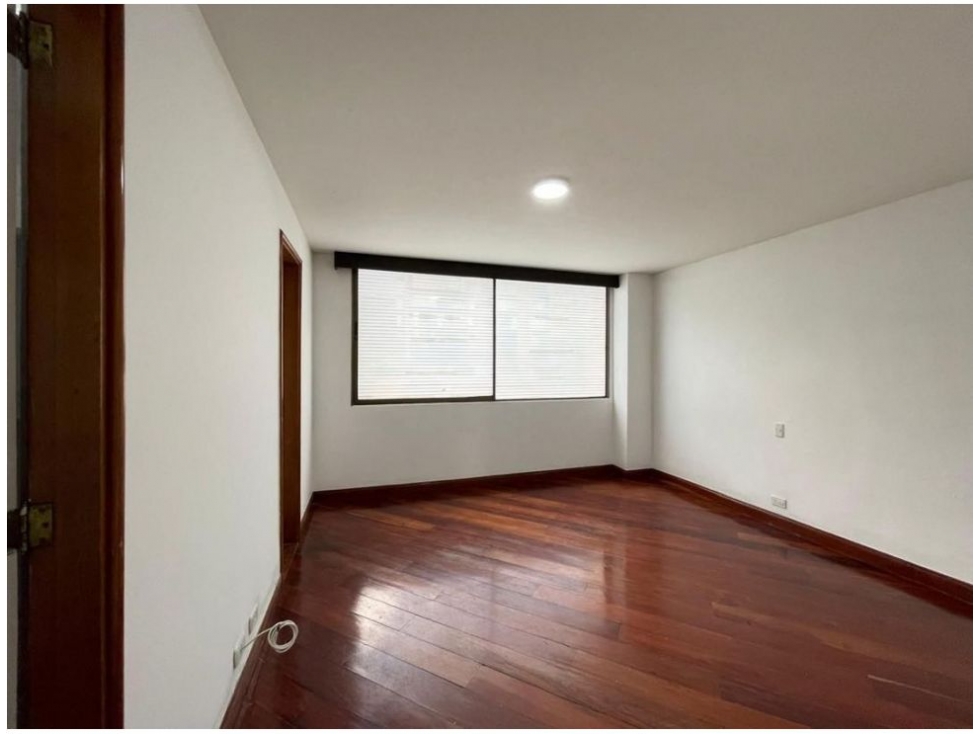 Apartamento en venta en El Poblado, Medellín · foto 16 de 24