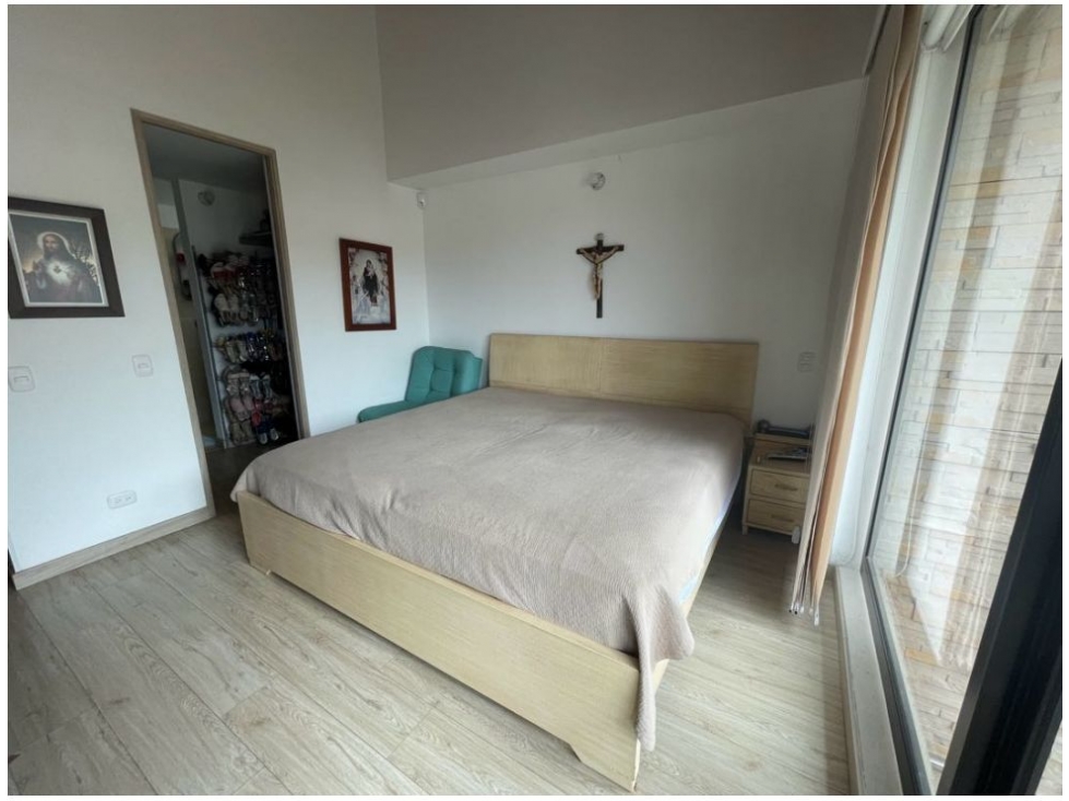 Casa de 4 alcobas en venta en Santa Elena, El Retiro, 200 m² · foto 15 de 24