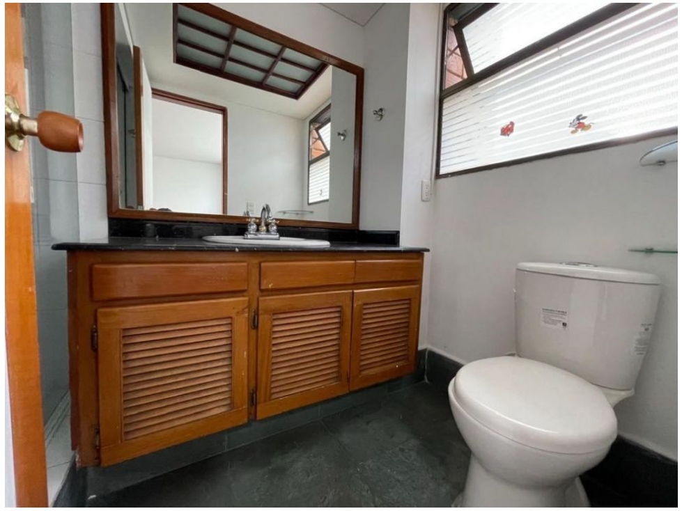 Apartamento en venta en El Poblado, Medellín · foto 22 de 24