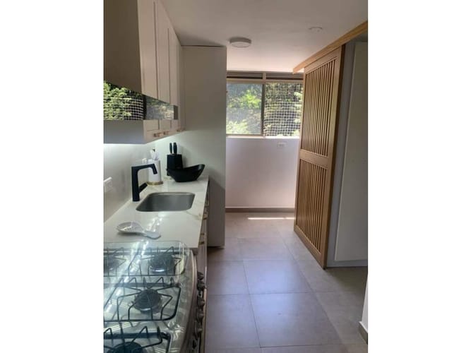 Apartamento de 2 alcobas en venta en Pablo Escobar La Milagrosa, Envigado, 120 m² · foto 8 de 15