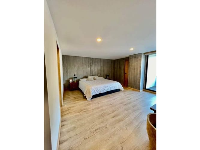 Apartamento de 3 alcobas en venta en El Poblado, Medellín, 186 m² · foto 4 de 15