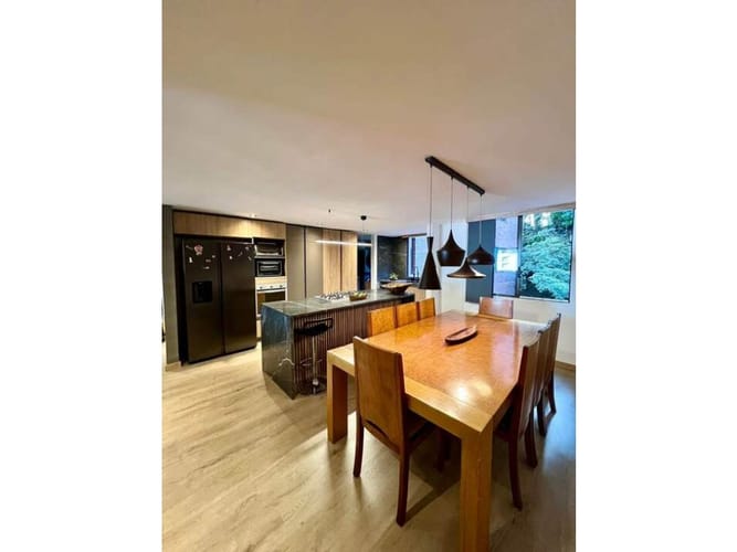 Apartamento de 3 alcobas en venta en El Poblado, Medellín, 186 m² · foto 6 de 15