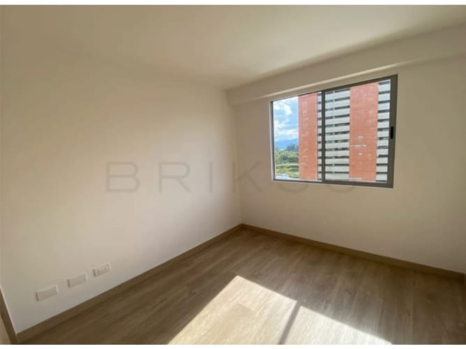 Apartamento de 3 alcobas en venta en Barro Blanco, Rionegro, 76 m² · foto 8 de 15