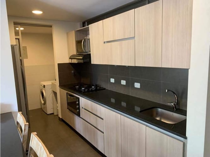Apartamento de 2 alcobas en venta en Llano Grande, Rionegro, 164 m² · foto 3 de 15