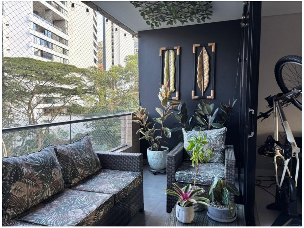 Apartamento en venta en El Poblado, Medellín · foto 5 de 19