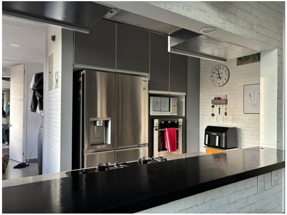 Apartamento en venta en El Poblado, Medellín · foto 9 de 19