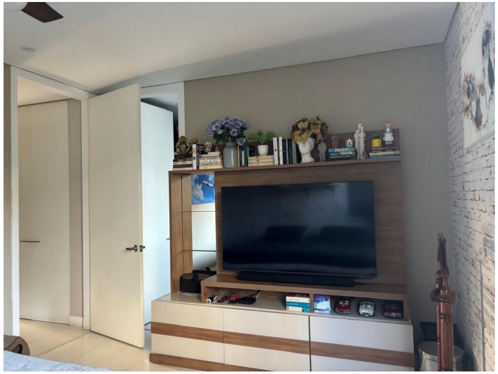 Apartamento en venta en El Poblado, Medellín · foto 10 de 19